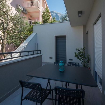 Apartmani Spiline Baška Voda Exteriör bild