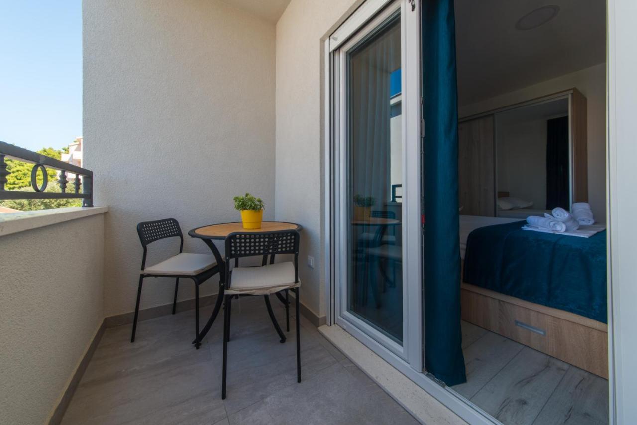 Apartmani Spiline Baška Voda Exteriör bild