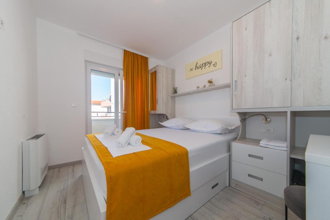Apartmani Spiline Baška Voda Exteriör bild